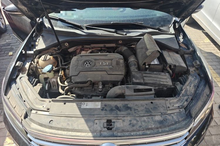 Used Volkswagen Passat 2016 380TSI DSG Ultimate Edition Engine Bay