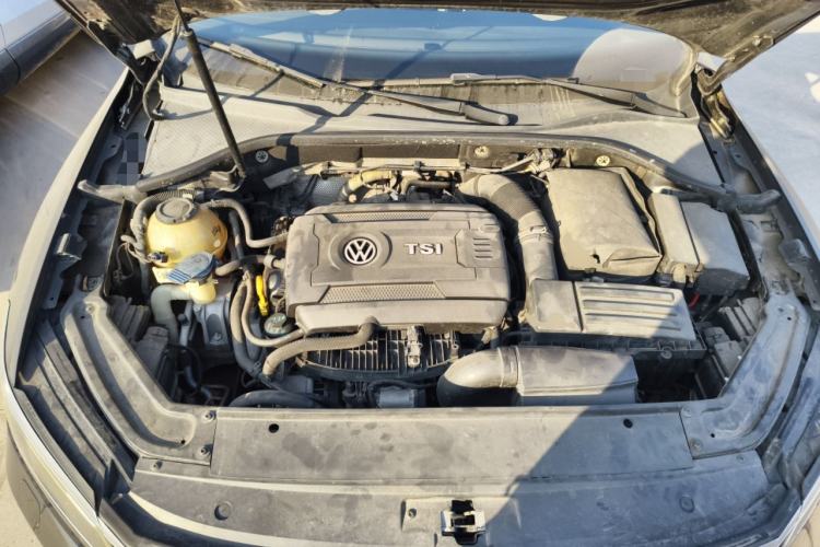Used Volkswagen Passat 2016 380TSI DSG Ultimate Edition Engine Bay