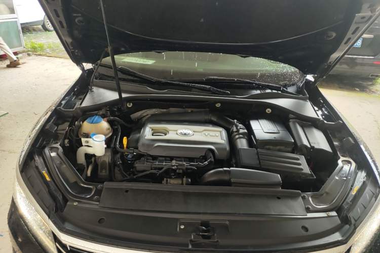 Used Volkswagen Passat 2016 1.8T Government Procurement Version (CEA Engine + 6AT) Engine Bay