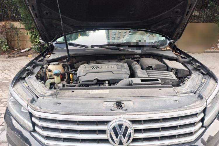 Used Volkswagen Passat 2016 330TSI DSG Prestige Edition Engine Bay