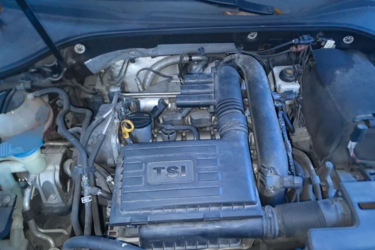 Used Volkswagen Passat 2016 280TSI DSG Prestige Edition Engine Bay