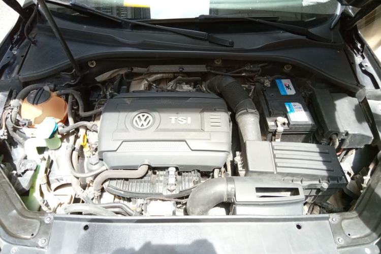Used Volkswagen Passat 2016 330TSI DSG Luxury Edition Engine Bay
