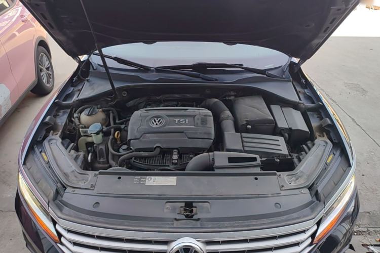Used Volkswagen Passat 2016 380TSI DSG Prestige Edition Engine Bay