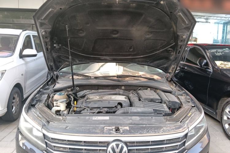 Used Volkswagen Passat 2016 280TSI DSG Prestige Edition Engine Bay