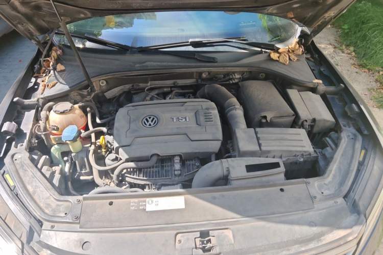 Used Volkswagen Passat 2016 330TSI DSG Prestige Edition Engine Bay