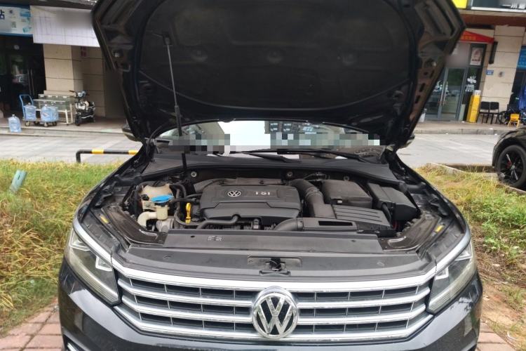 Used Volkswagen Passat 2016 330TSI DSG Prestige Edition Engine Bay