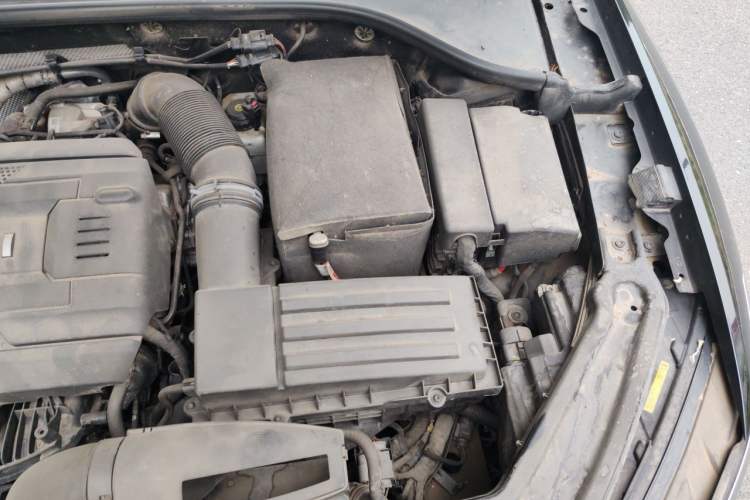 Used Volkswagen Passat 2016 330TSI DSG Prestige Edition Engine Bay Left