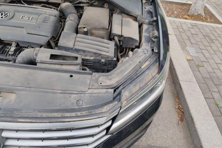 Used Volkswagen Passat 2016 330TSI DSG Prestige Edition Engine Bay Left