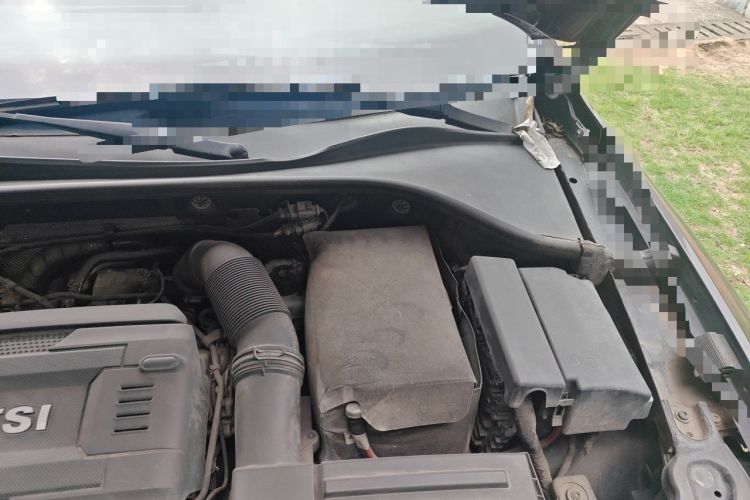 Used Volkswagen Passat 2016 330TSI DSG Luxury Edition Engine Bay Left