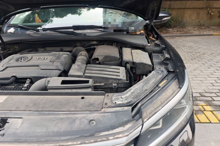 Used Volkswagen Passat 2016 330TSI DSG Prestige Edition Engine Bay Left