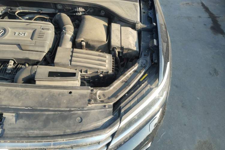 Used Volkswagen Passat 2016 330TSI DSG Prestige Edition Engine Bay Left