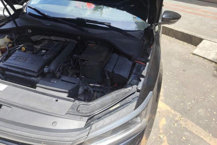 Used Volkswagen Passat 2016 280TSI DSG Prestige Edition Engine Bay Left