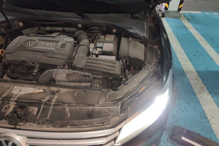 Used Volkswagen Passat 2016 330TSI DSG Luxury Edition Engine Bay Left