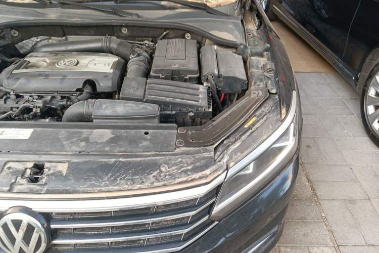 Used Volkswagen Passat 2016 280TSI DSG Prestige Edition Engine Bay Left