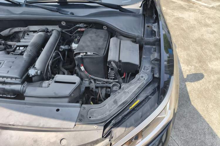 Used Volkswagen Passat 2016 280TSI DSG Prestige Edition Engine Bay Left