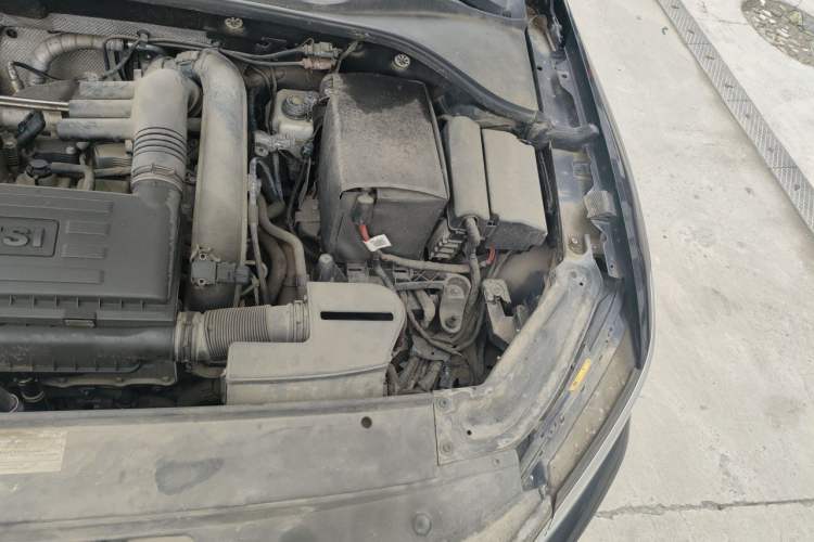 Used Volkswagen Passat 2016 280TSI DSG Prestige Edition Engine Bay Left
