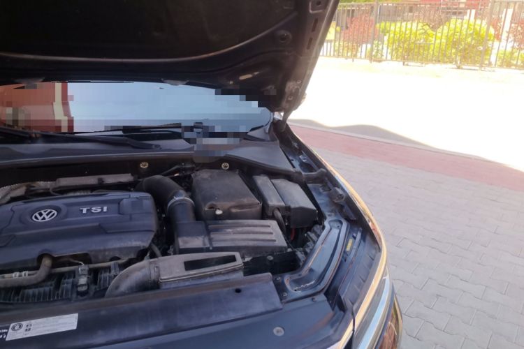 Used Volkswagen Passat 2016 330TSI DSG Prestige Edition Engine Bay Left