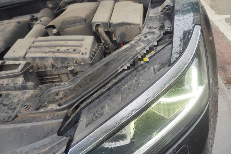Used Volkswagen Passat 2016 330TSI DSG Luxury Edition Engine Bay Left