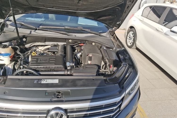 Used Volkswagen Passat 2016 280TSI DSG Prestige Edition Engine Bay Left