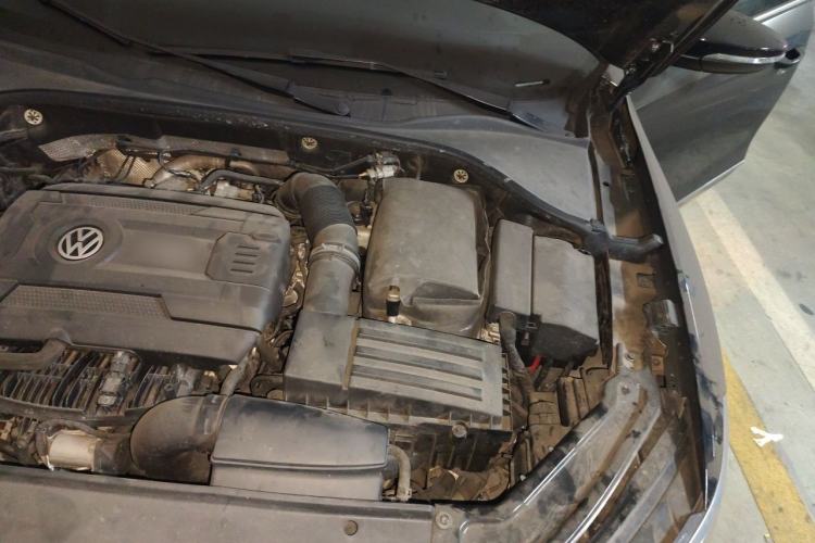 Used Volkswagen Passat 2016 380TSI DSG Ultimate Edition Engine Bay Left