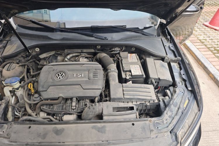 Used Volkswagen Passat 2016 330TSI DSG Prestige Edition Engine Bay Left