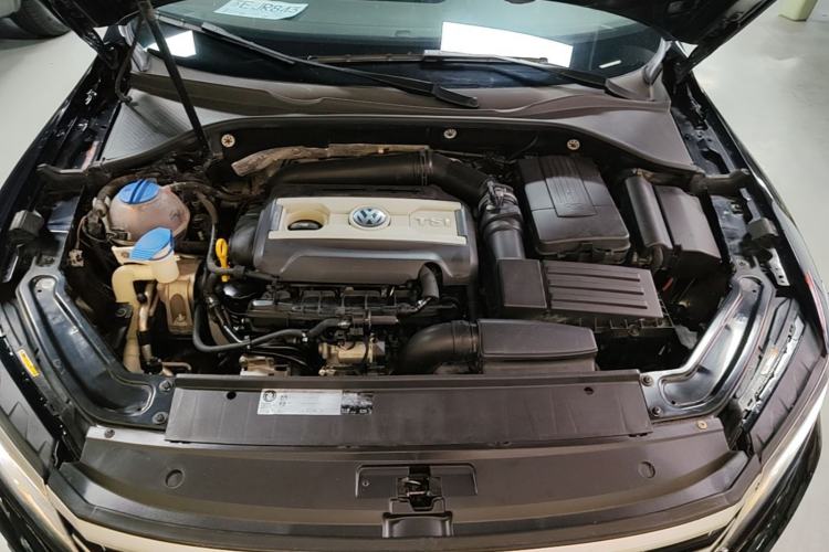 Used Volkswagen Passat 2016 1.8T Government Procurement Version (CEA Engine + 6AT) Engine Bay