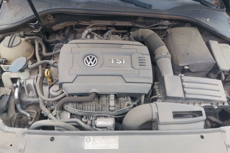 Used Volkswagen Passat 2016 330TSI DSG Luxury Edition Engine Bay