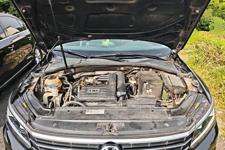 Used Volkswagen Passat 2016 280TSI DSG Prestige Edition Engine Bay