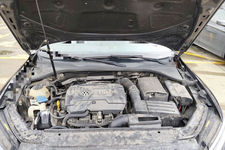 Used Volkswagen Passat 2016 330TSI DSG Luxury Edition Engine Bay