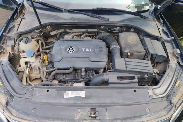 Used Volkswagen Passat 2016 330TSI DSG Luxury Edition Engine Bay