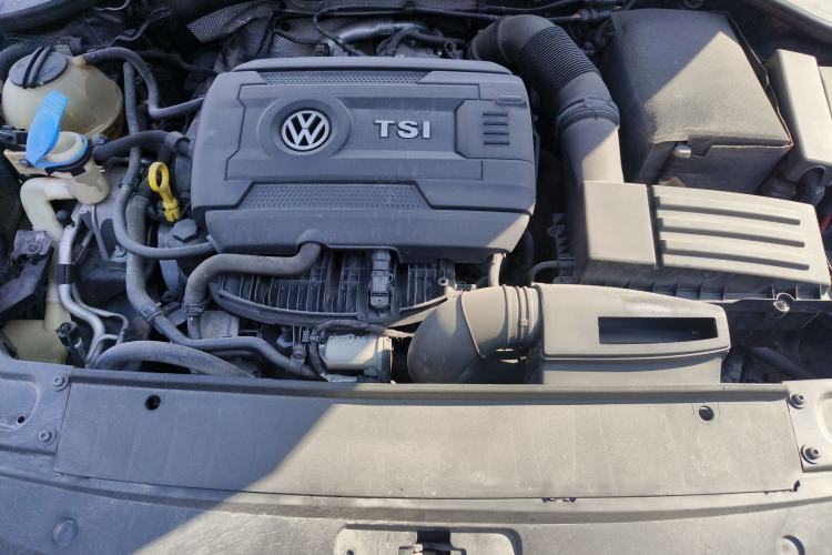 Used Volkswagen Passat 2016 330TSI DSG Luxury Edition Engine Bay
