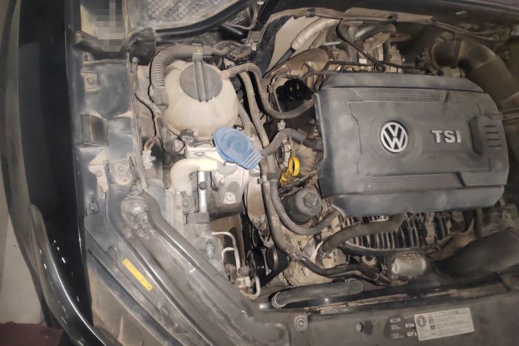 Used Volkswagen Passat 2016 330TSI DSG Prestige Edition Engine Bay Right