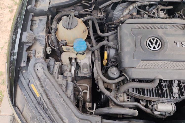 Used Volkswagen Passat 2016 330TSI DSG Prestige Edition Engine Bay Right