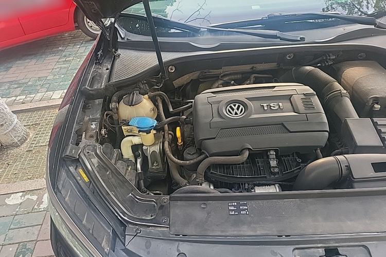 Used Volkswagen Passat 2016 330TSI DSG Prestige Edition Engine Bay Right