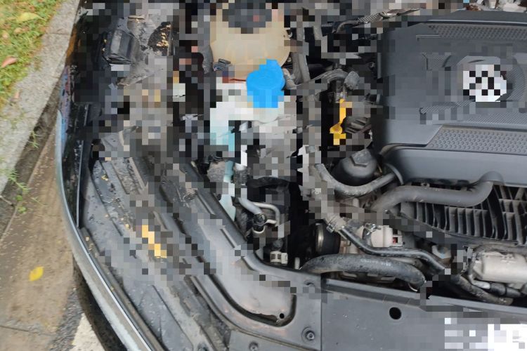 Used Volkswagen Passat 2016 330TSI DSG Luxury Edition Engine Bay Right