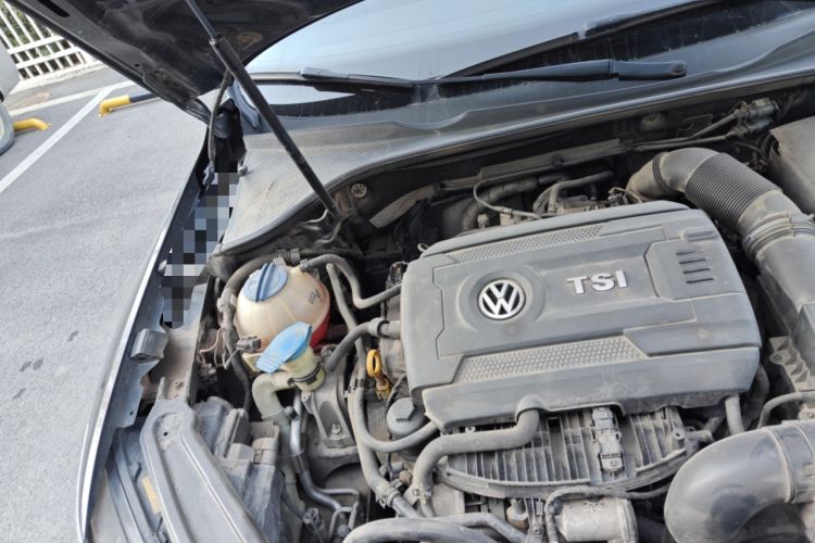 Used Volkswagen Passat 2016 330TSI DSG Prestige Edition Engine Bay Right