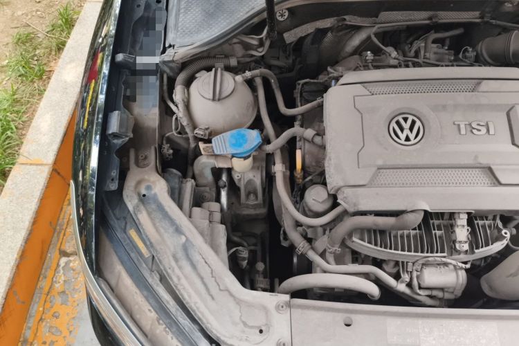 Used Volkswagen Passat 2016 330TSI DSG Prestige Edition Engine Bay Right