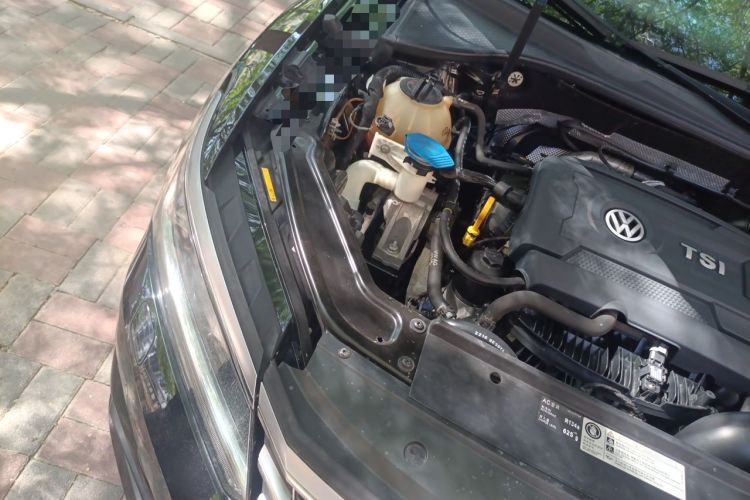 Used Volkswagen Passat 2016 330TSI DSG Prestige Edition Engine Bay Right