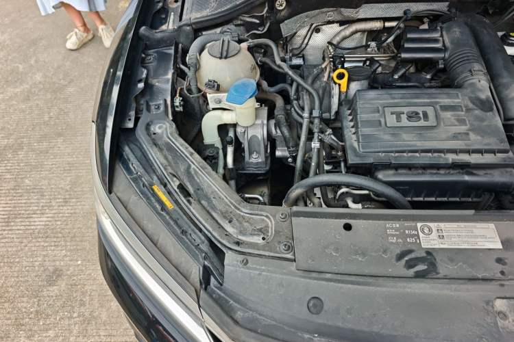 Used Volkswagen Passat 2016 280TSI DSG Prestige Edition Engine Bay Right