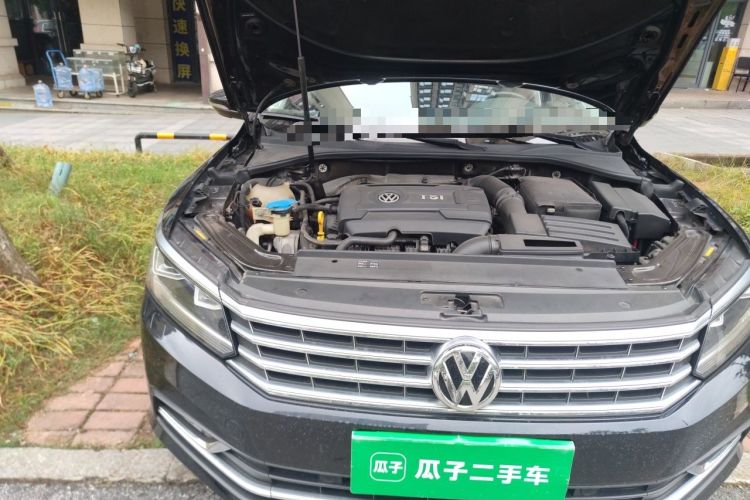 Used Volkswagen Passat 2016 330TSI DSG Prestige Edition Engine Bay Right