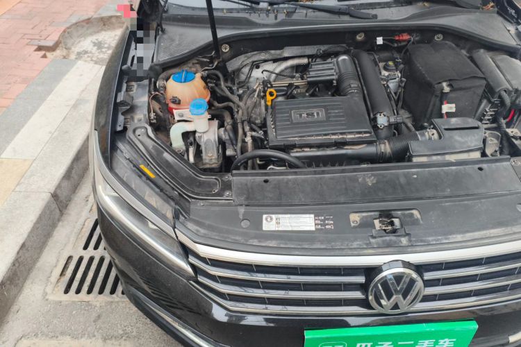 Used Volkswagen Passat 2016 280TSI DSG Prestige Edition Engine Bay Right