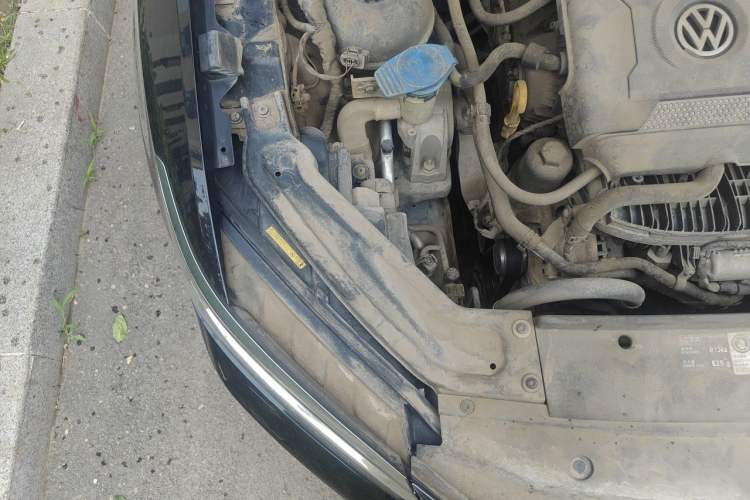 Used Volkswagen Passat 2016 330TSI DSG Prestige Edition Engine Bay Right