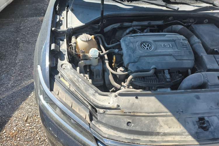 Used Volkswagen Passat 2016 330TSI DSG Prestige Edition Engine Bay Right