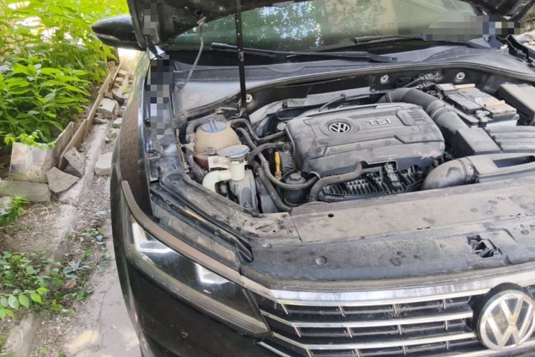 Used Volkswagen Passat 2016 330TSI DSG Luxury Edition Engine Bay Right