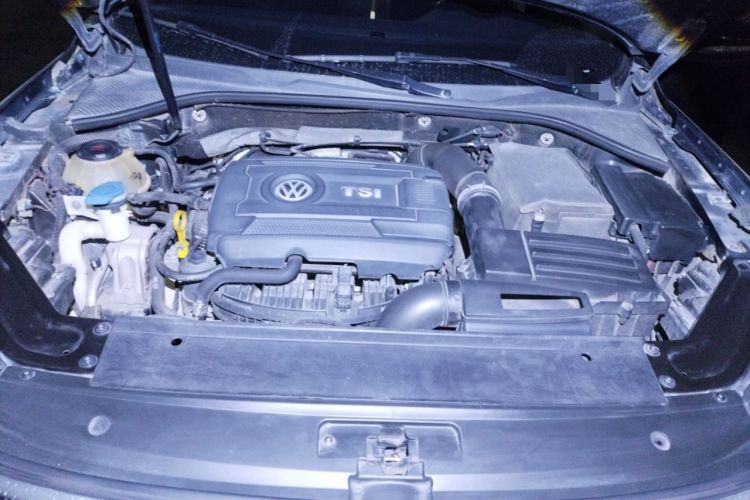 Used Volkswagen Passat 2016 330TSI DSG Prestige Edition Engine Bay