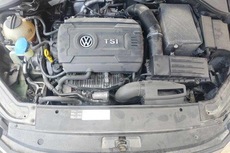 Used Volkswagen Passat 2016 330TSI DSG Luxury Edition Engine Bay