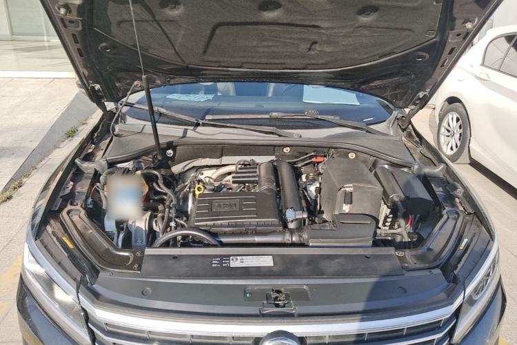 Used Volkswagen Passat 2016 280TSI DSG Prestige Edition Engine Bay