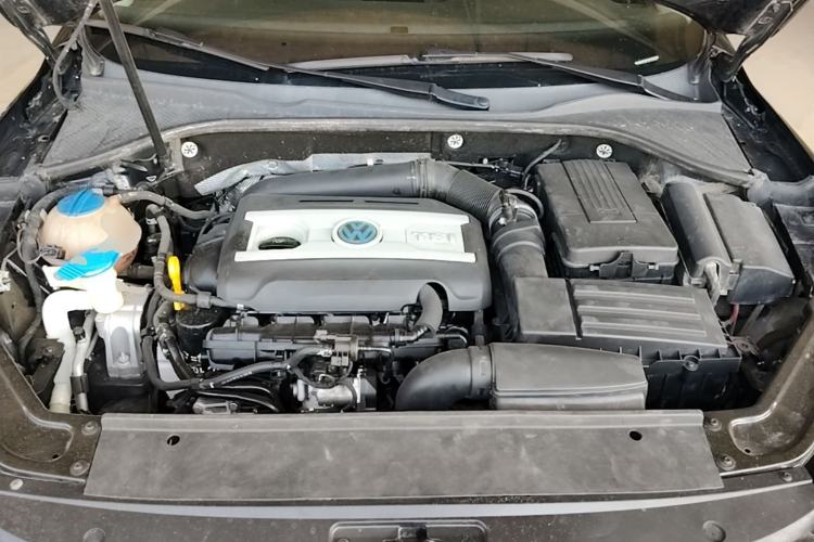 Used Volkswagen Passat 2016 1.8T Government Procurement Version (CEA Engine + 6AT) Engine Bay