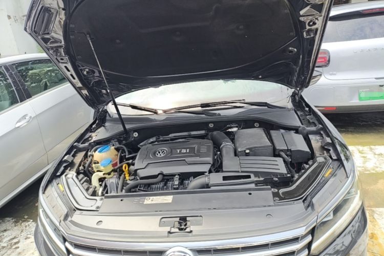 Used Volkswagen Passat 2016 380TSI DSG Prestige Edition Engine Bay