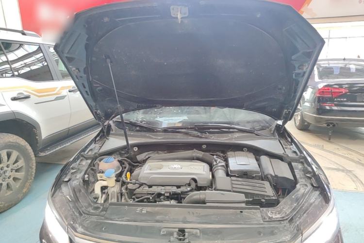 Used Volkswagen Passat 2016 1.8T Government Procurement Version (CEA Engine + 6AT) Engine Bay